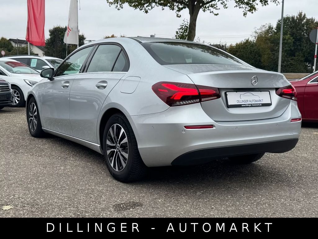 Mercedes-Benz A 180 2022