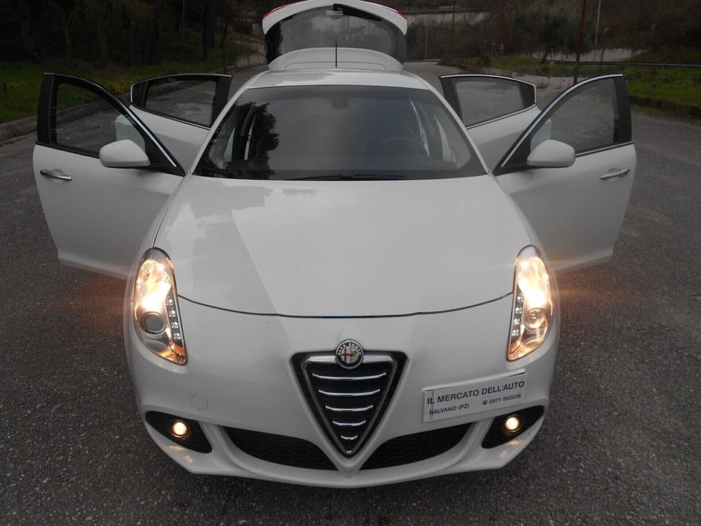 Alfa Romeo Giulietta 2012