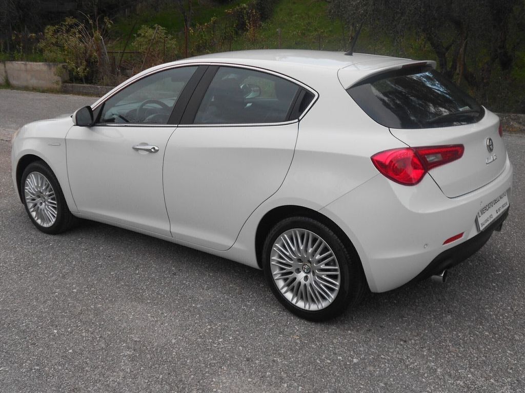 Alfa Romeo Giulietta 2012