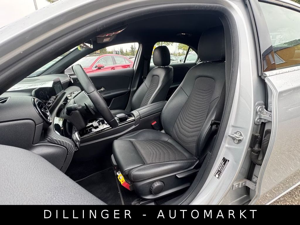 Mercedes-Benz A 180 2022