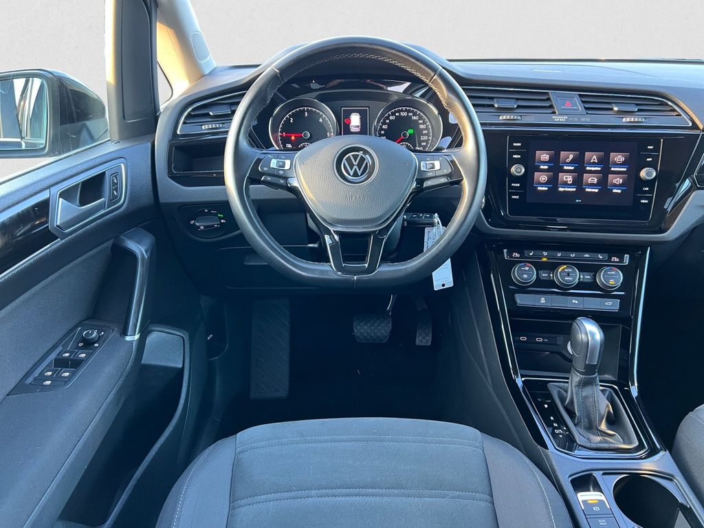 Volkswagen Touran 2021
