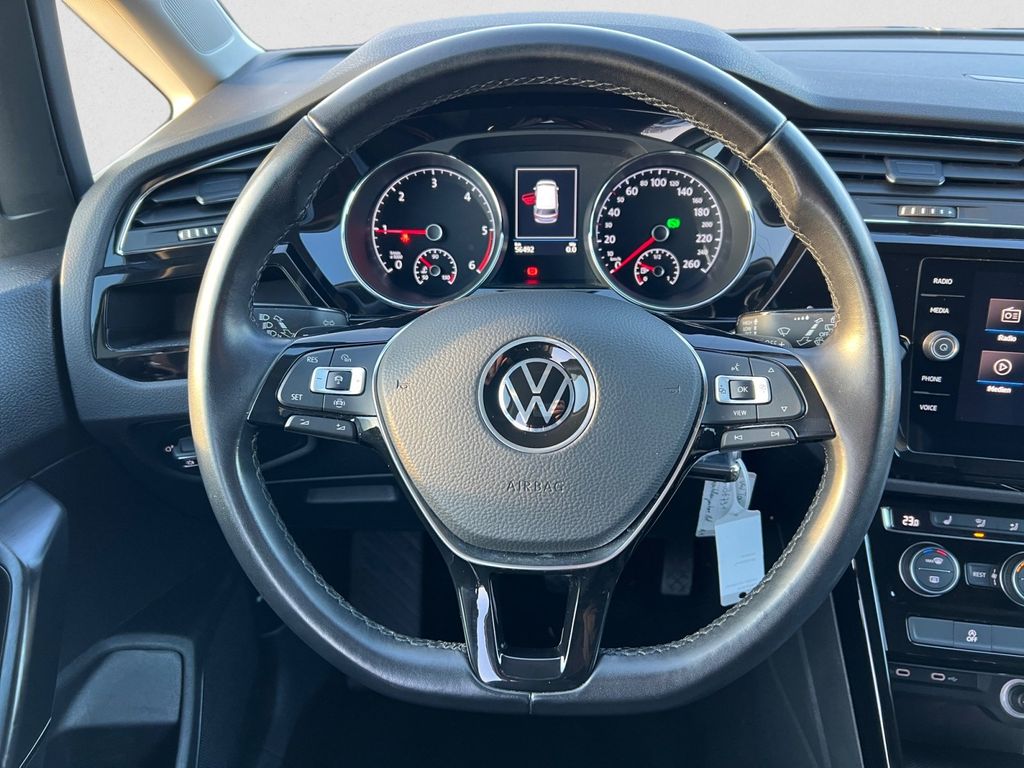 Volkswagen Touran 2021