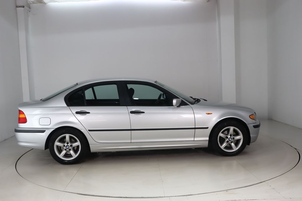 BMW 318 2002
