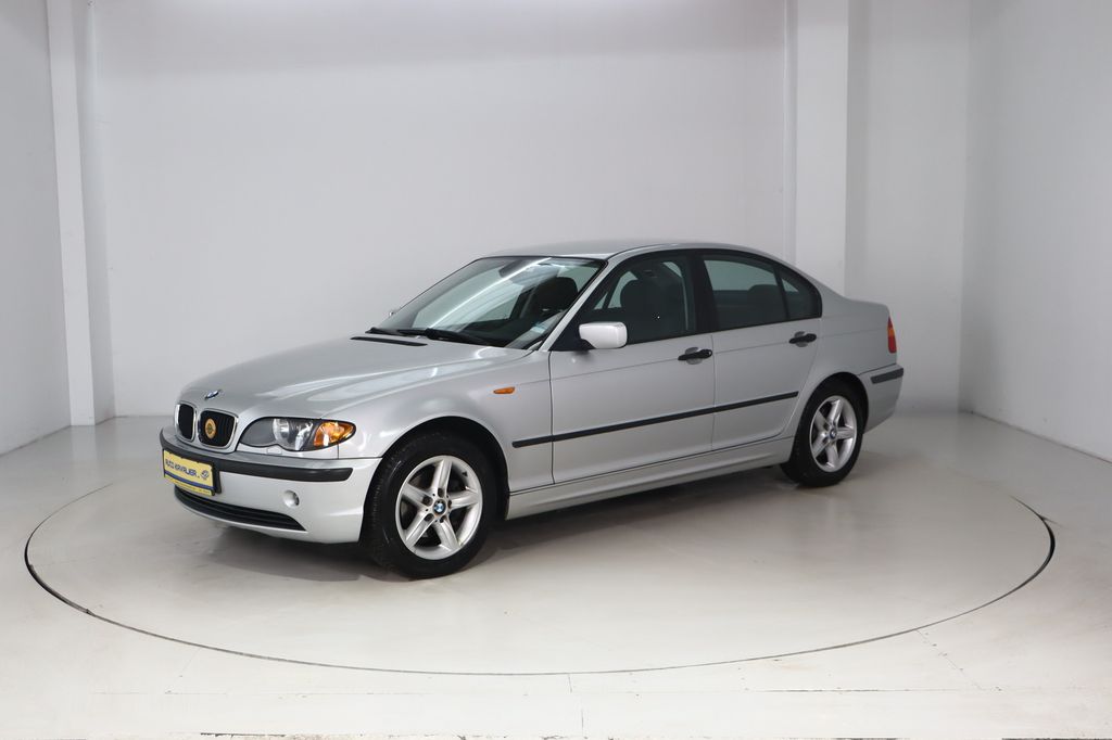 BMW 318 2002