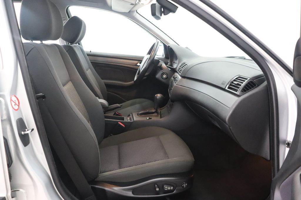 BMW 318 2002