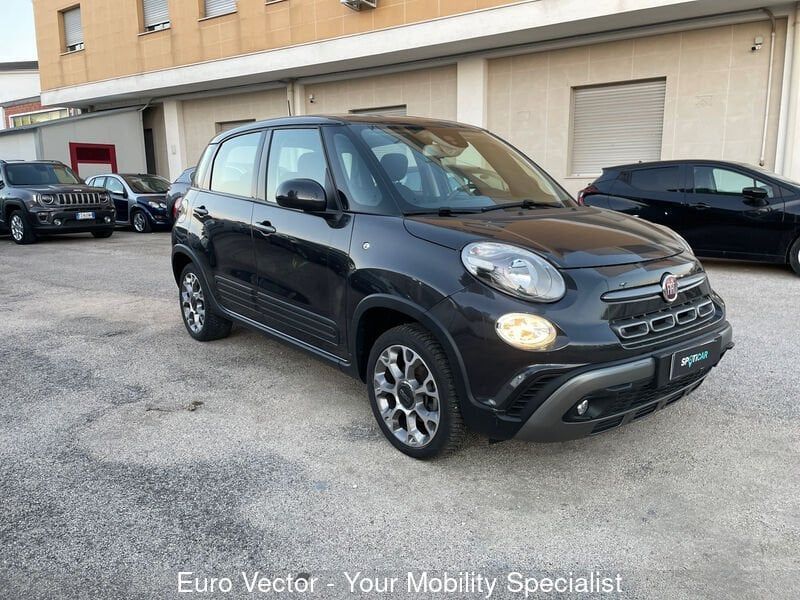 Fiat 500L Cross 2021