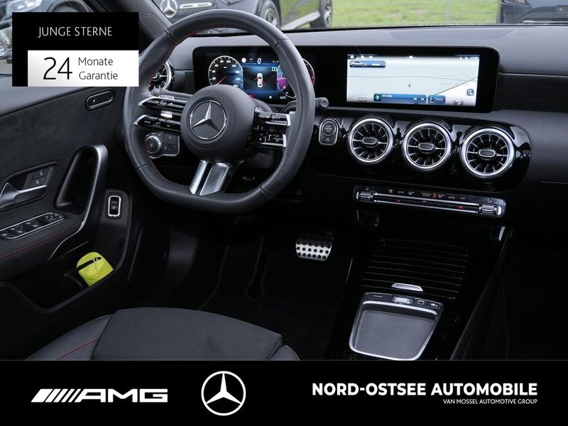 Mercedes-Benz A 200 2025