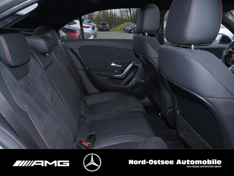 Mercedes-Benz A 200 2025