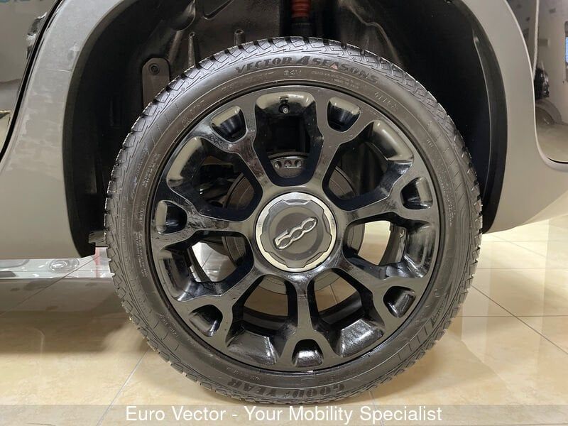 Fiat 500L Cross 2021