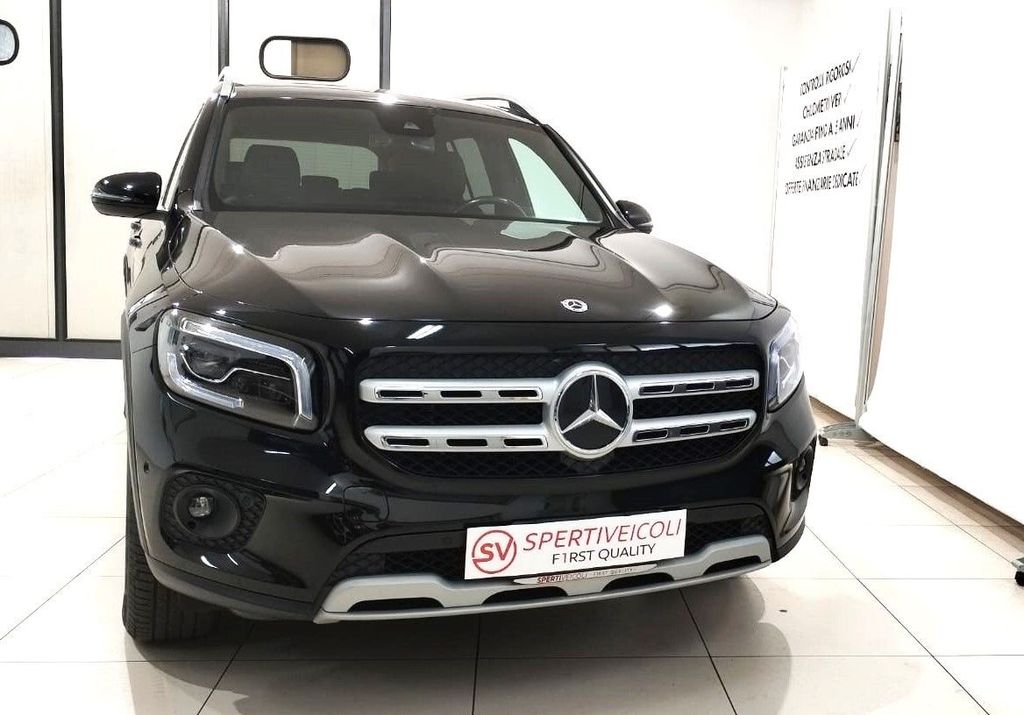 Mercedes-Benz GLB 180 2021