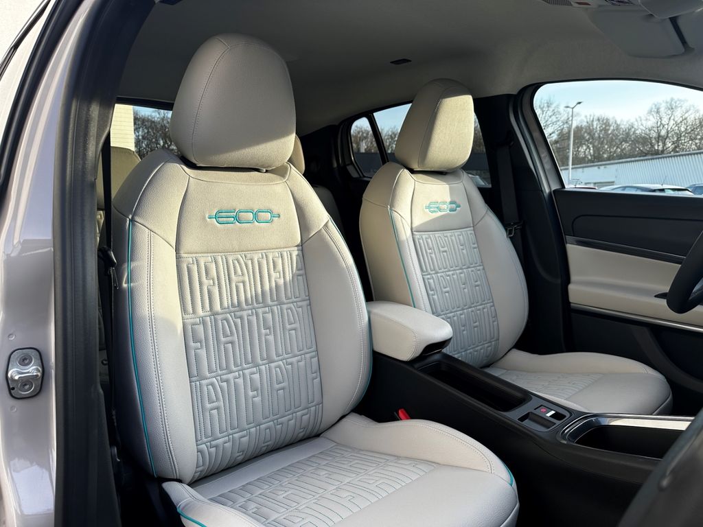 Fiat 600 2025