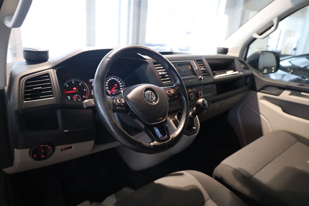Volkswagen T6 Transporter 2017