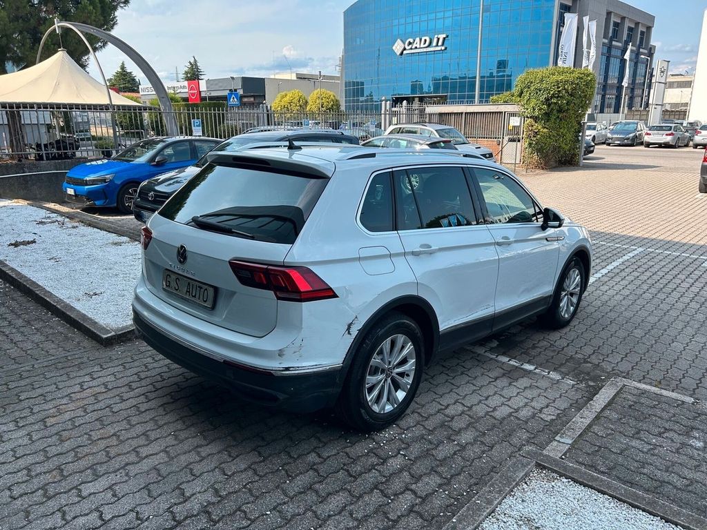 Volkswagen Tiguan 2021