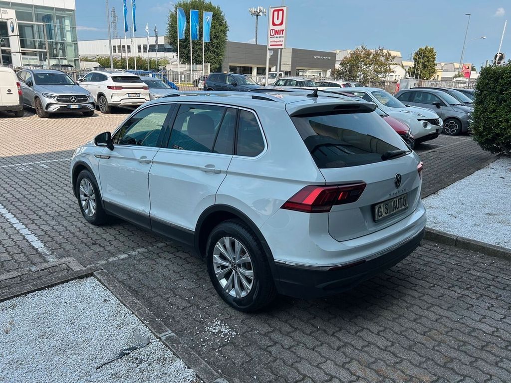 Volkswagen Tiguan 2021