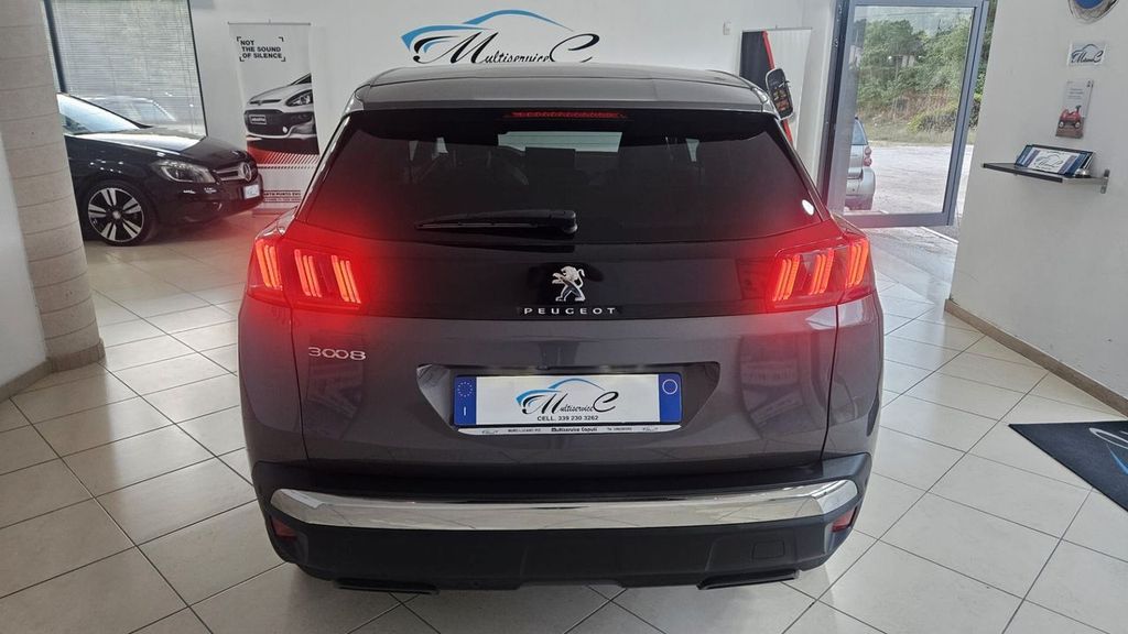 Peugeot 3008 2022