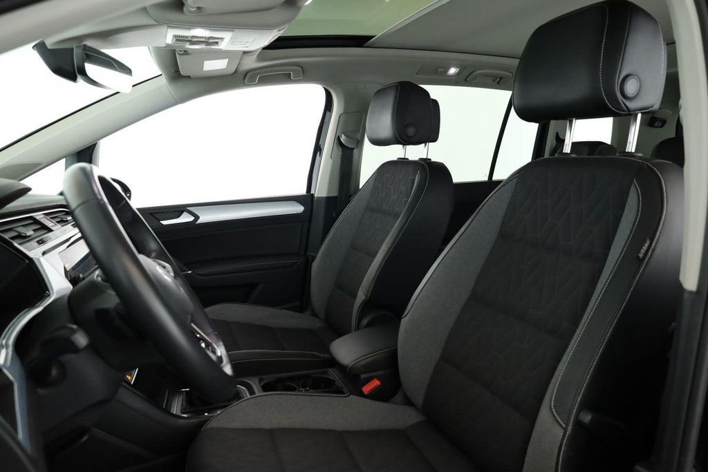 Volkswagen Touran 2025