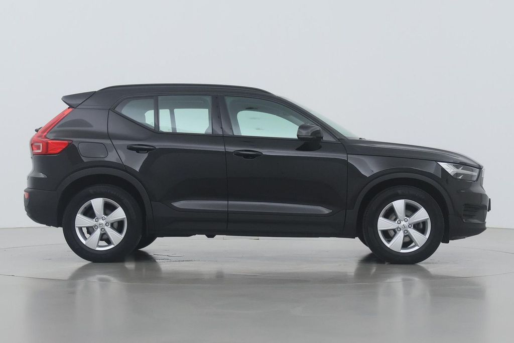 Volvo XC40 2021