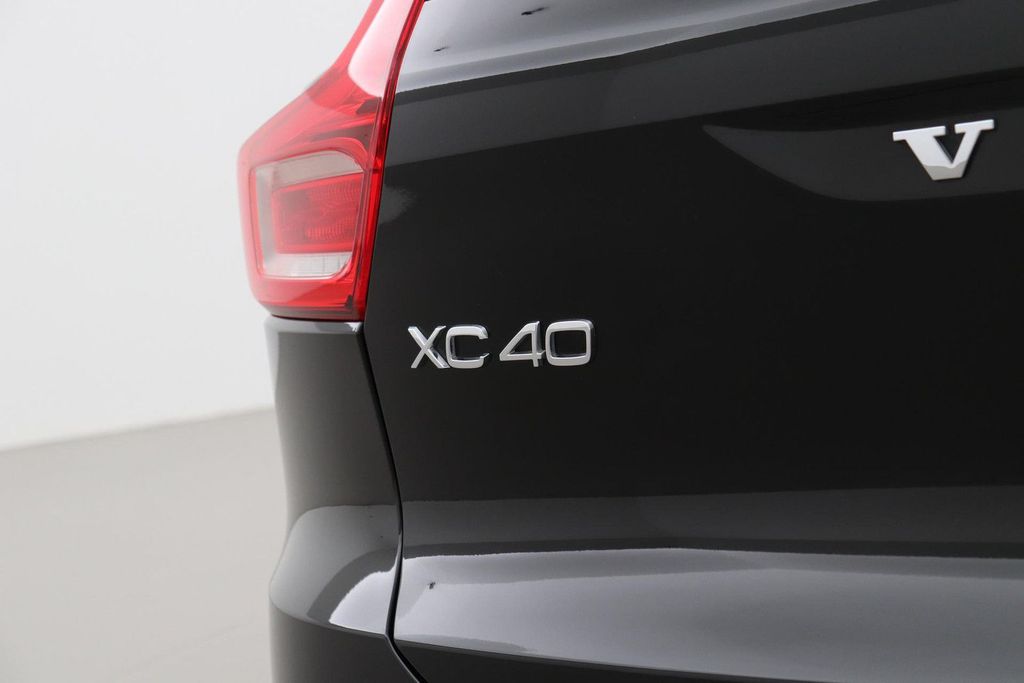 Volvo XC40 2021