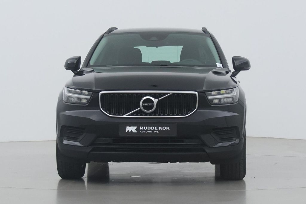 Volvo XC40 2021