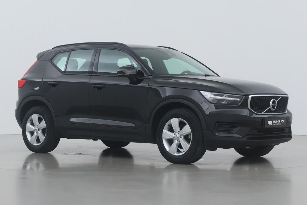 Volvo XC40 2021