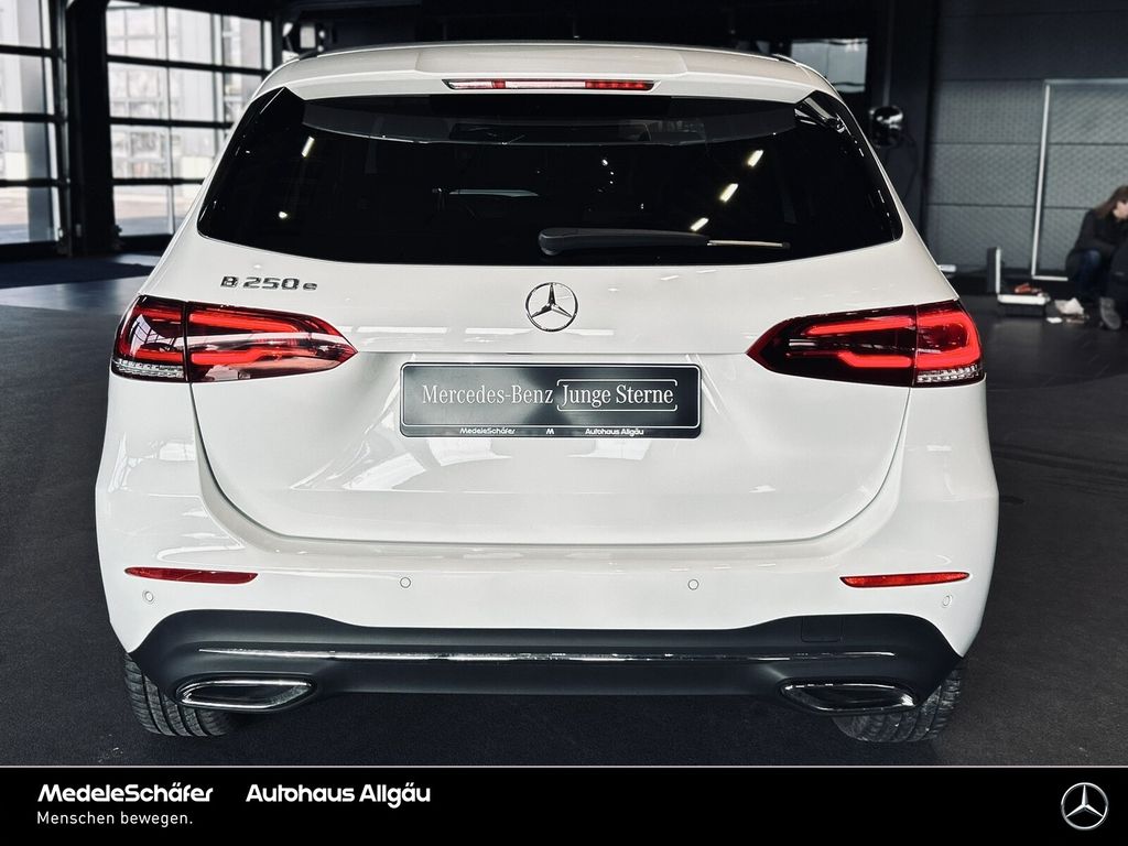 Mercedes-Benz B 250 2021