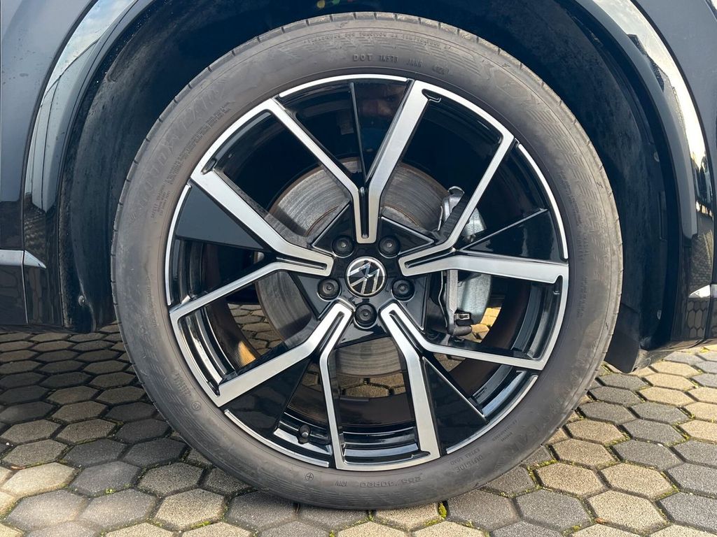 Volkswagen Tiguan 2024