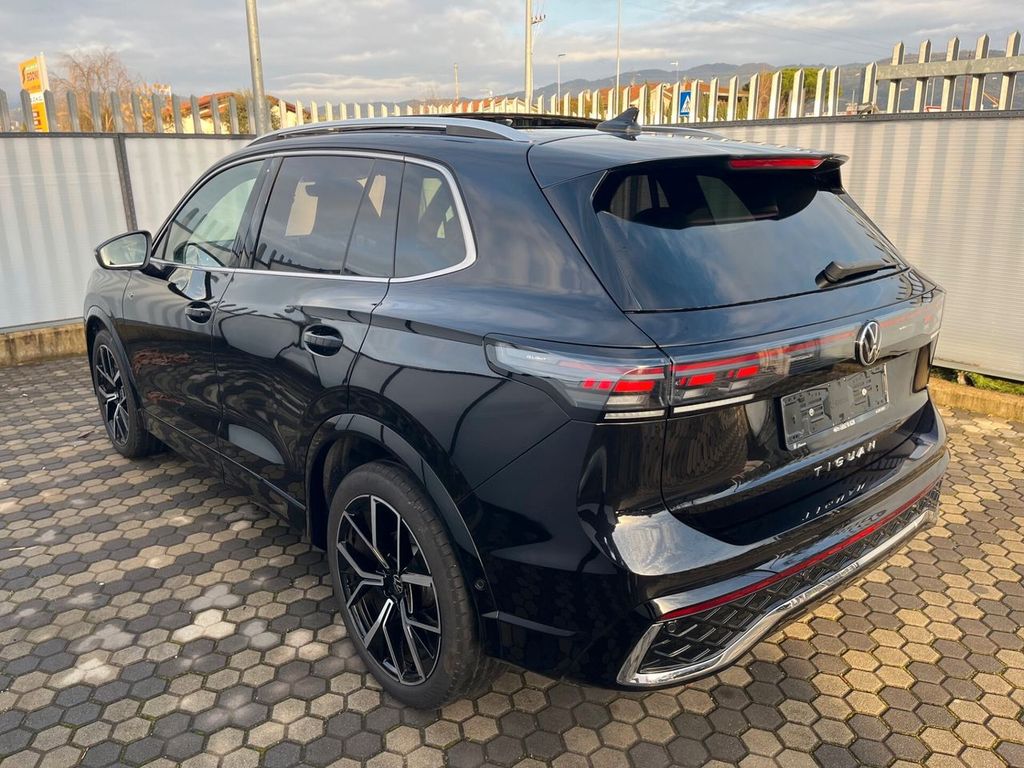 Volkswagen Tiguan 2024