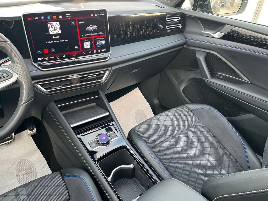 Volkswagen Tiguan 2024