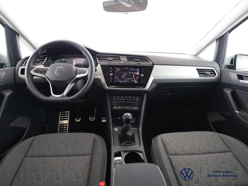 Volkswagen Touran 2024