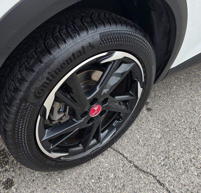 DS Automobiles DS7 (Crossback) 2021