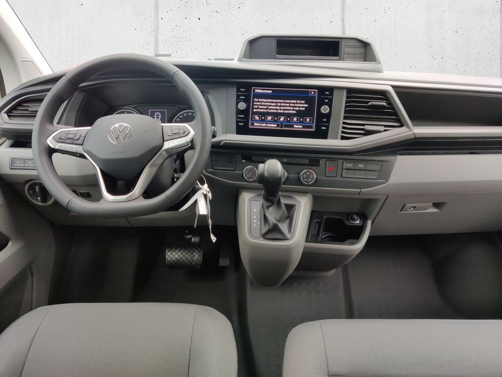 Volkswagen T6 Kombi 2025