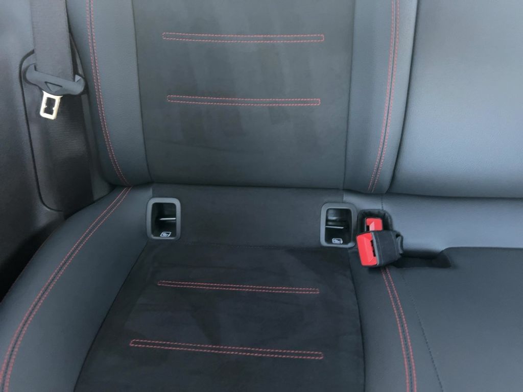 Mercedes-Benz CLA 250 2021