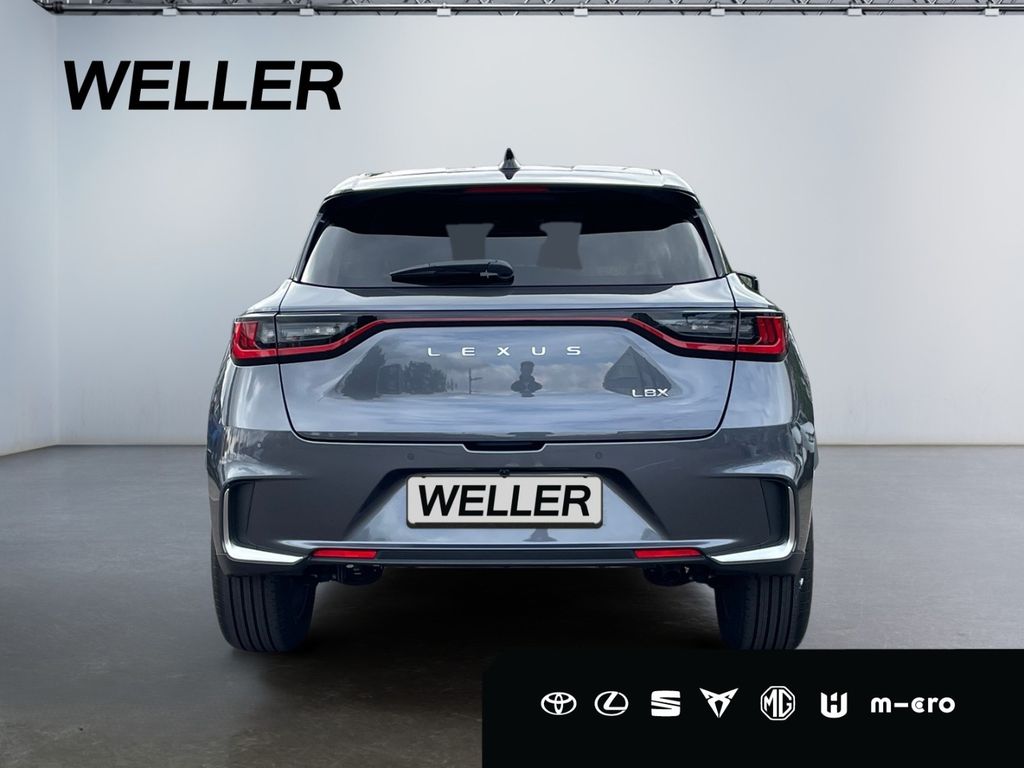 Lexus LBX