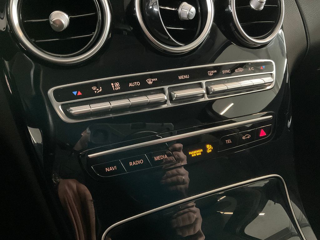 Mercedes-Benz C 180 2021