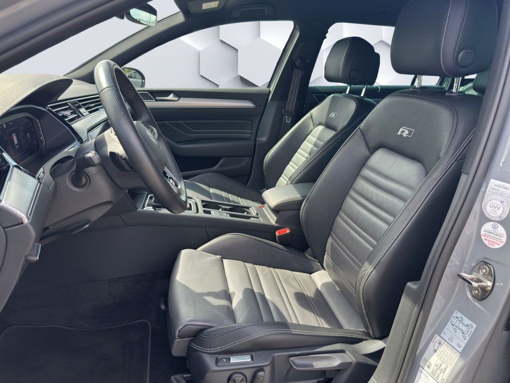 Volkswagen Passat 2023