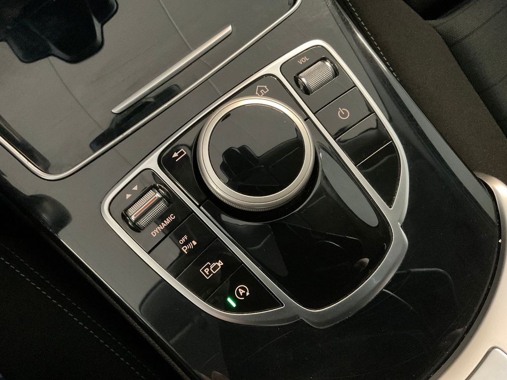 Mercedes-Benz C 180 2021