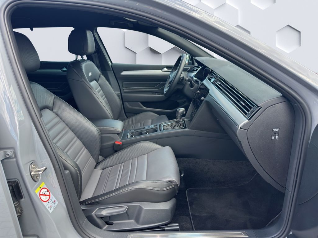 Volkswagen Passat 2023