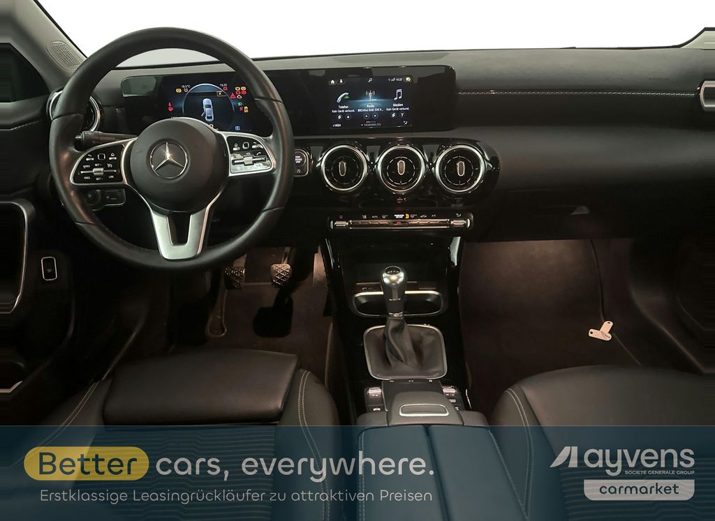 Mercedes-Benz A 180 2022