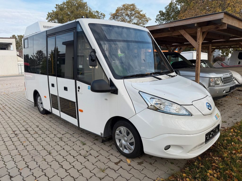 Nissan NV200 2017