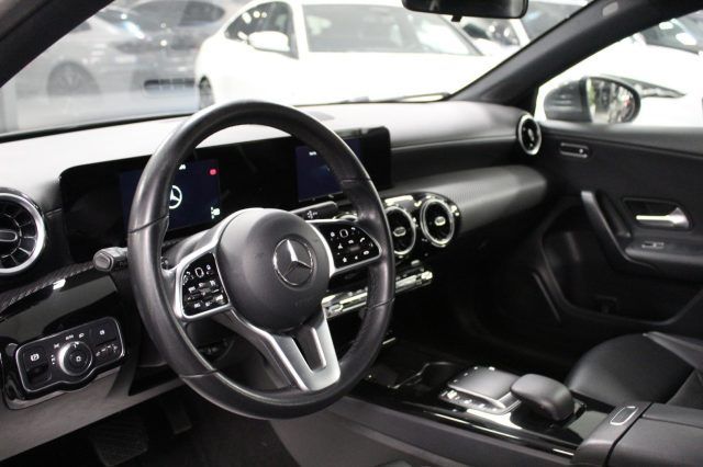 Mercedes-Benz A 200 2021