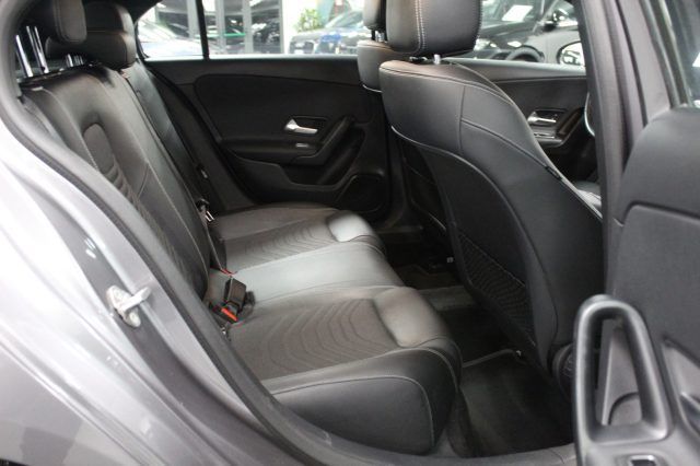 Mercedes-Benz A 200 2021