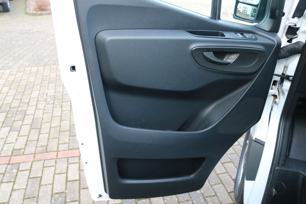 Mercedes-Benz Sprinter 2023