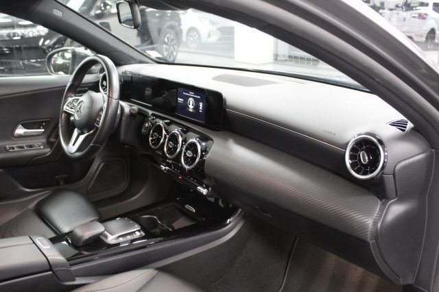 Mercedes-Benz A 200 2021