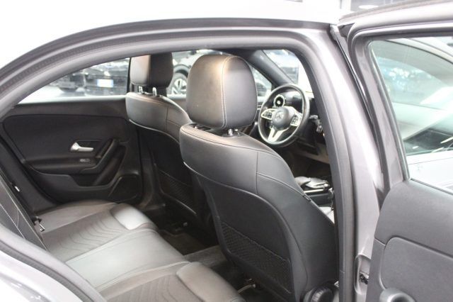 Mercedes-Benz A 200 2021