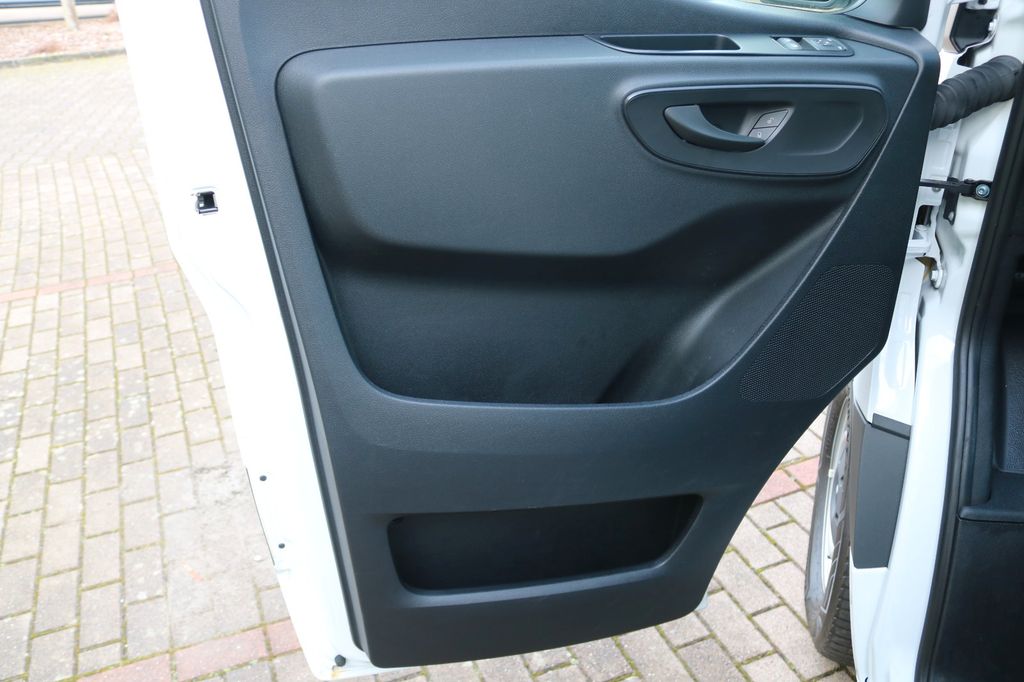 Mercedes-Benz Sprinter 2023