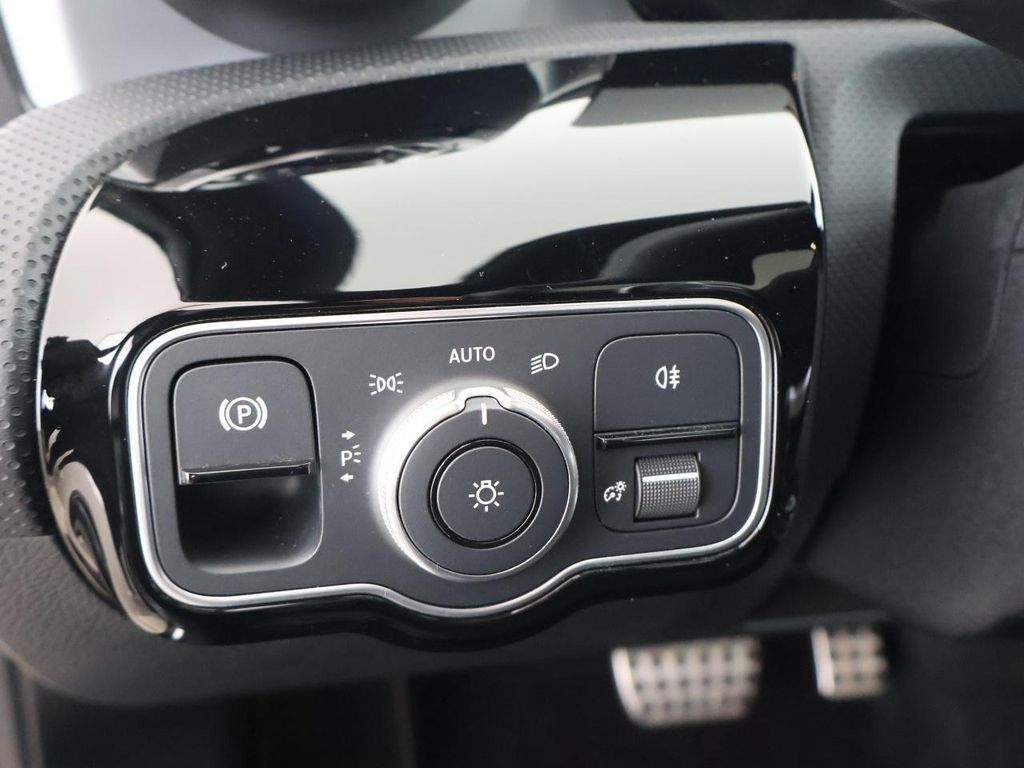 Mercedes-Benz A 250 2022