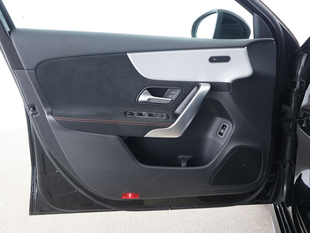 Mercedes-Benz A 250 2022