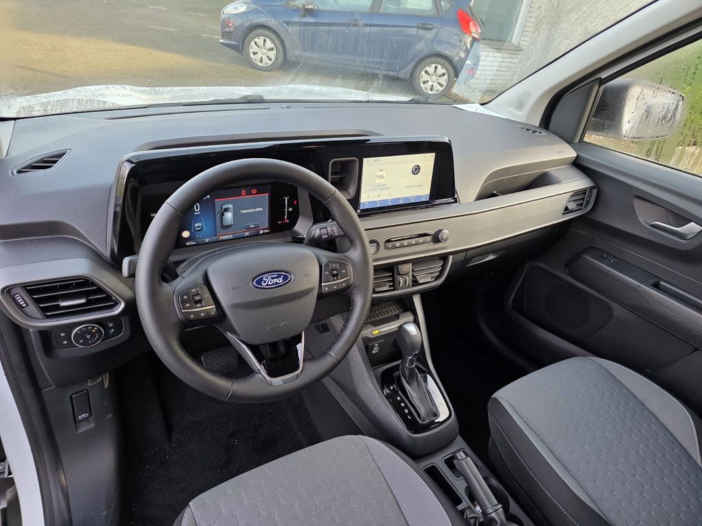 Ford Tourneo Courier 2025