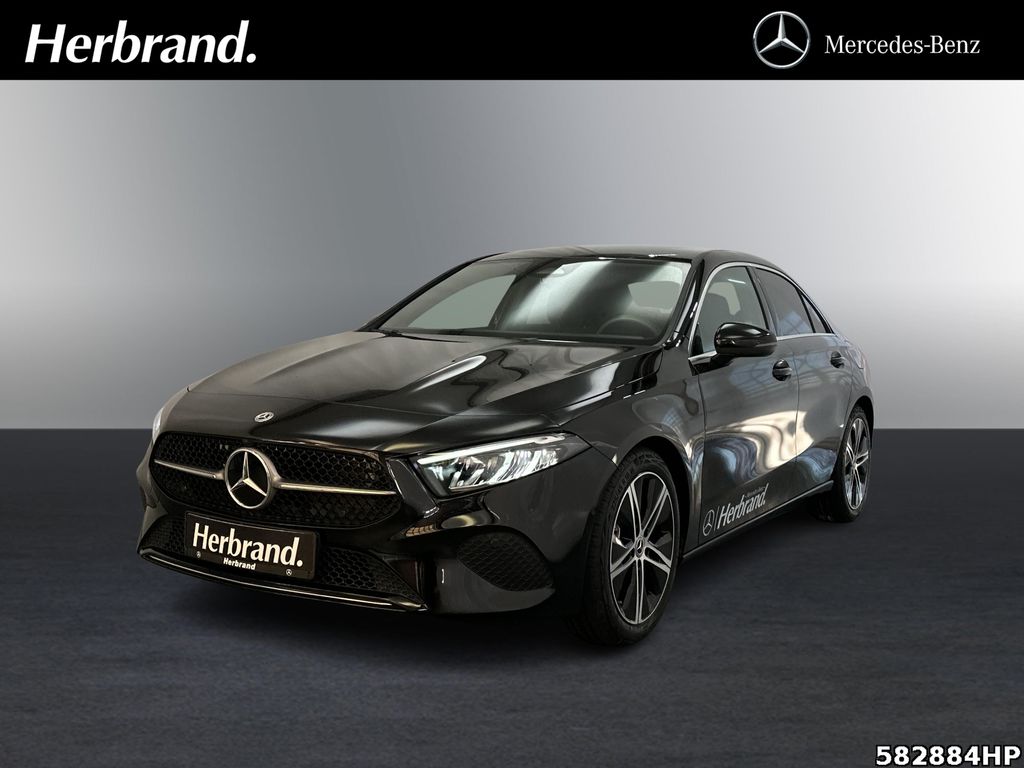 Mercedes-Benz A 180 2025