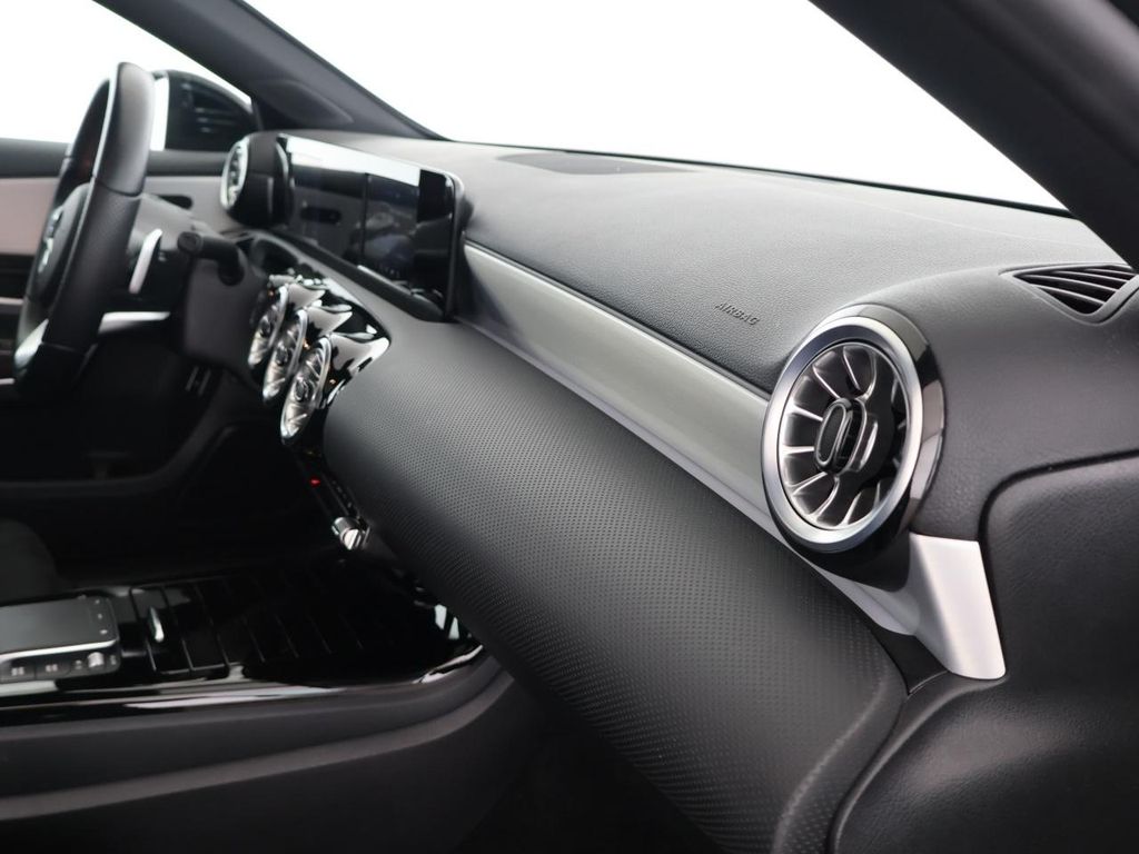 Mercedes-Benz A 250 2022